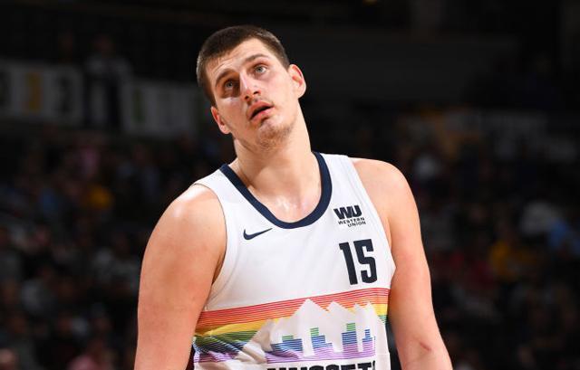 正进入姚明 正进入姚明