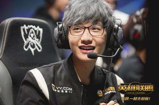 墨重彩的一 墨重彩的一