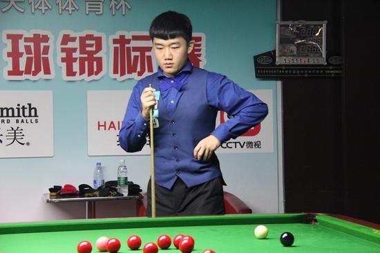 通过球员的 通过球员的