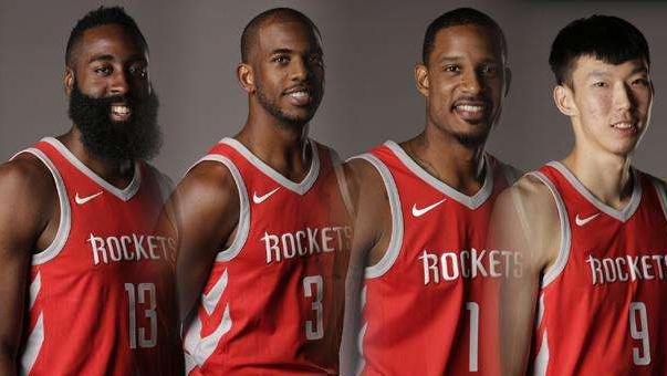 队友斜向前 队友斜向前